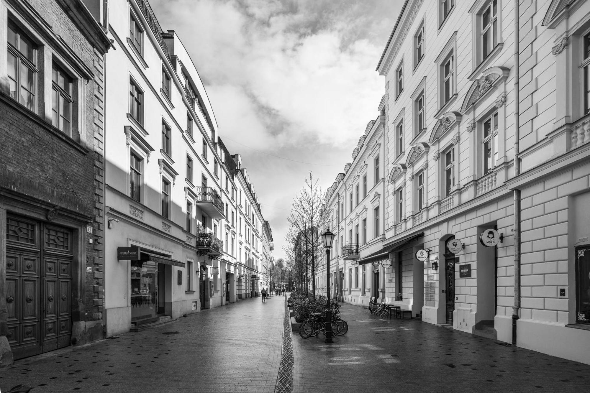 Spacious & Modern 6 Bedroom - Around The Main Market Square - By Upstairs * Cracovia
